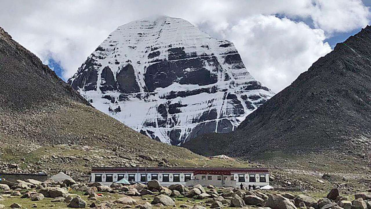 Mansarovar Tour (Via Kerung)